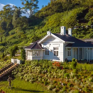 the-clovelly-bungalow.kandyhotelsnow.com/